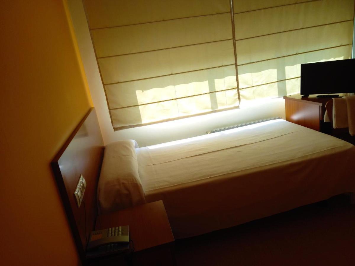 Pension San Roque Lugo Bagian luar foto