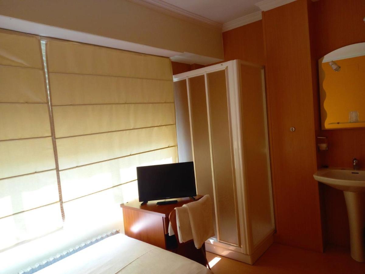 Pension San Roque Lugo Bagian luar foto