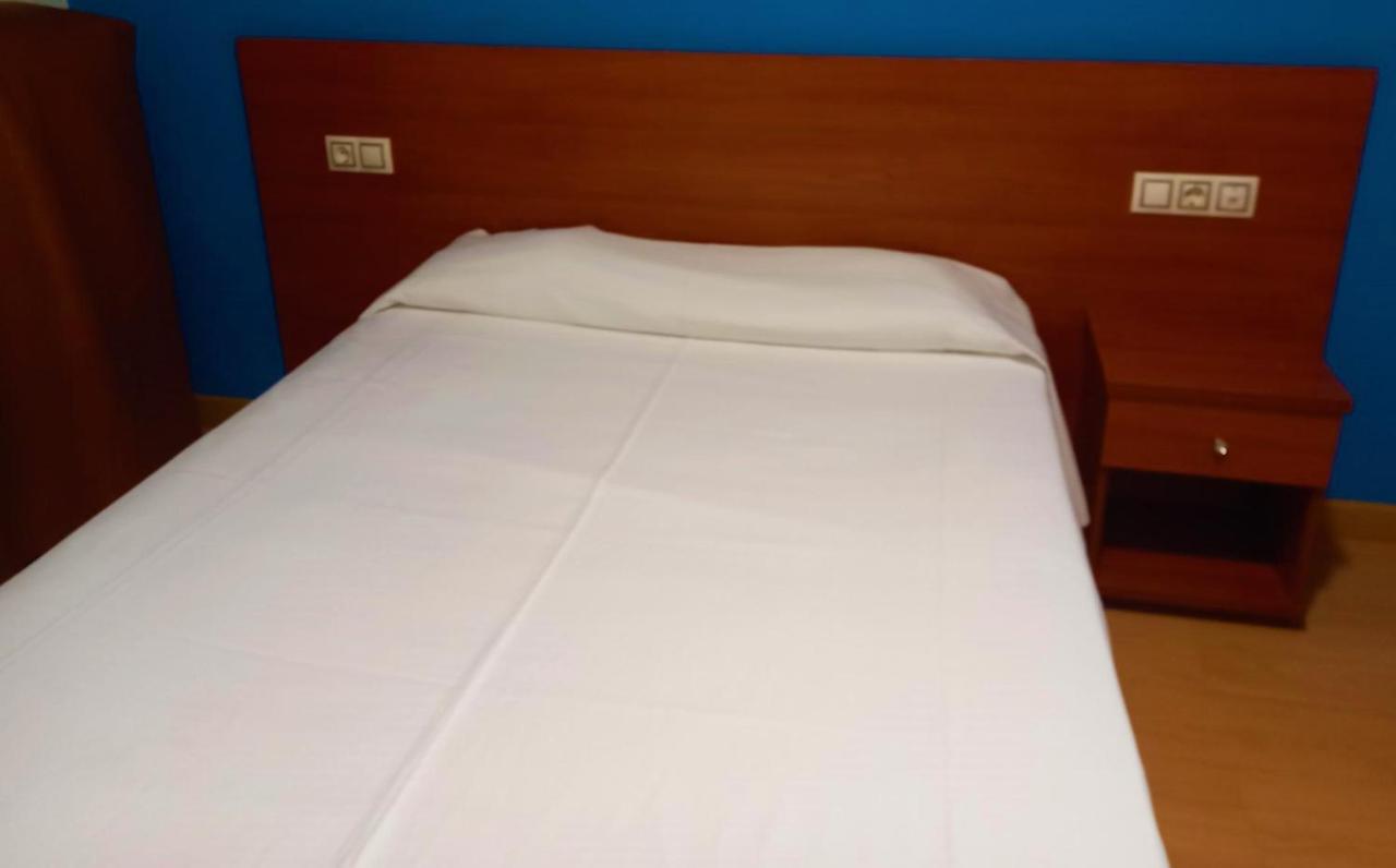 Pension San Roque Lugo Bagian luar foto