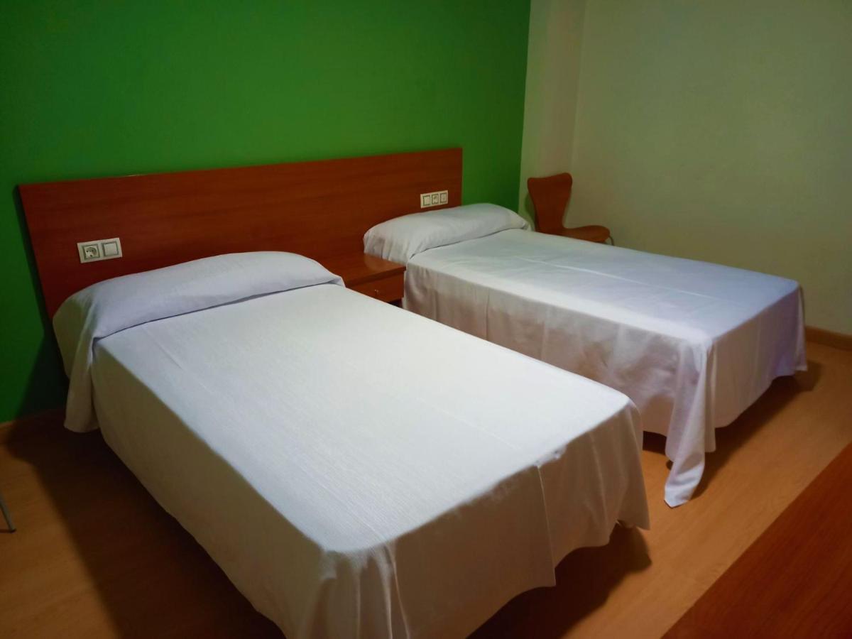 Pension San Roque Lugo Bagian luar foto